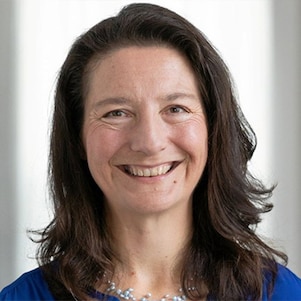 Karrie Trauth